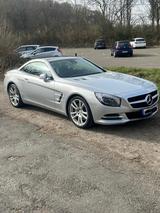 Mercedes-Benz SL 350 - - Mercedes-Benz SL 350 mit Panoramadach
