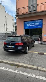 Volkswagen Passat - 7