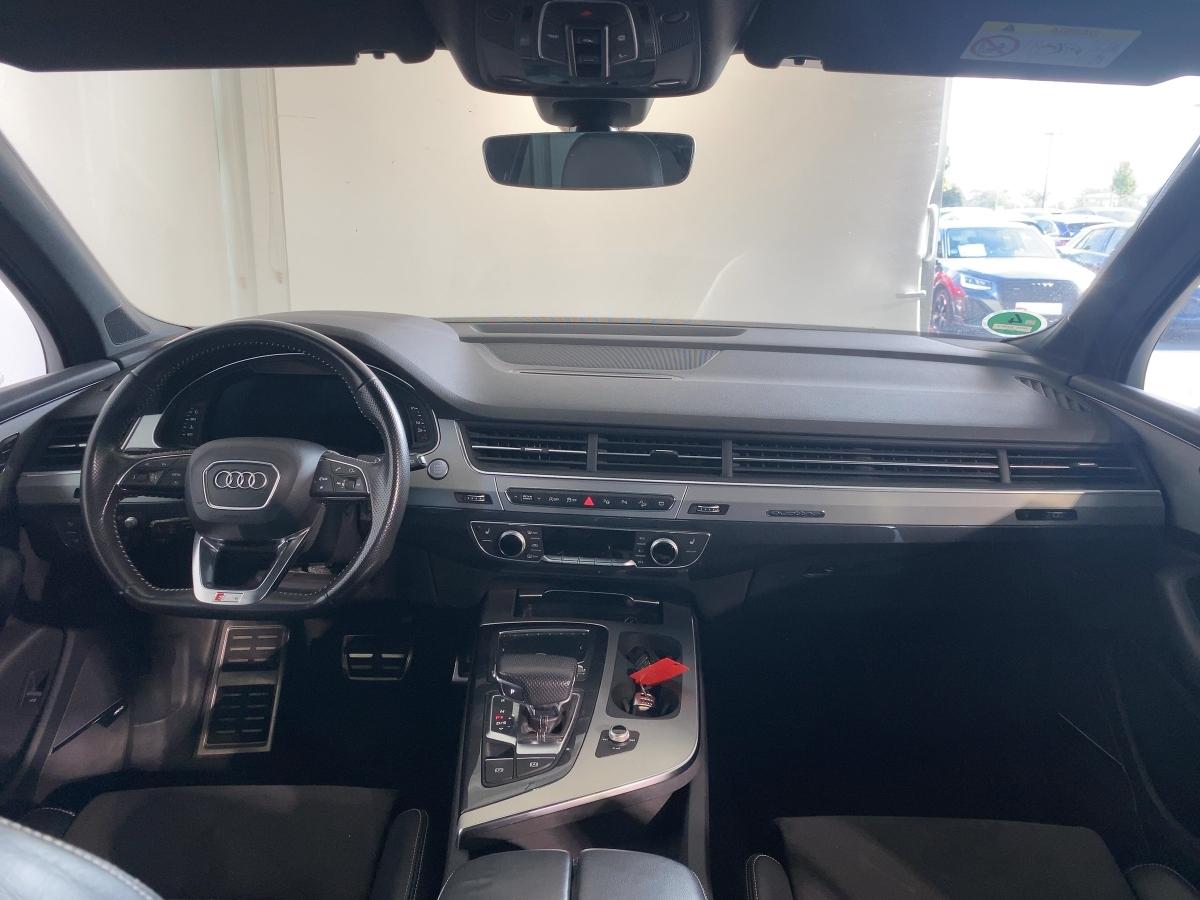 Audi Q7 3.0 TDI Quattro S-Line+Navi+Matrix+Ahk+Kamera
