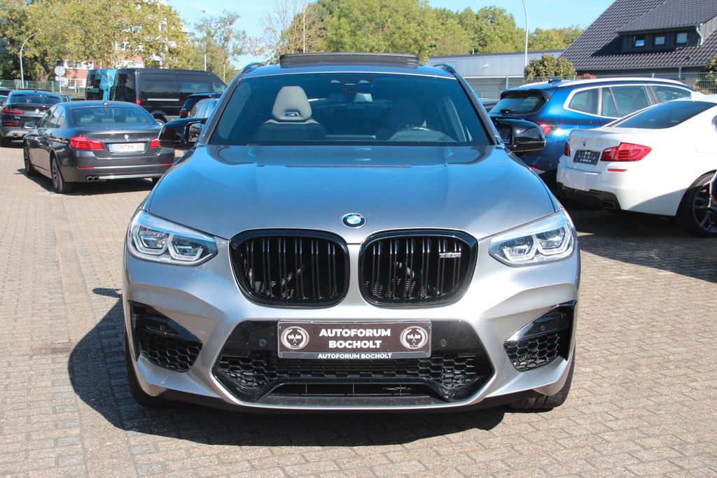 Image of BMW X4 M