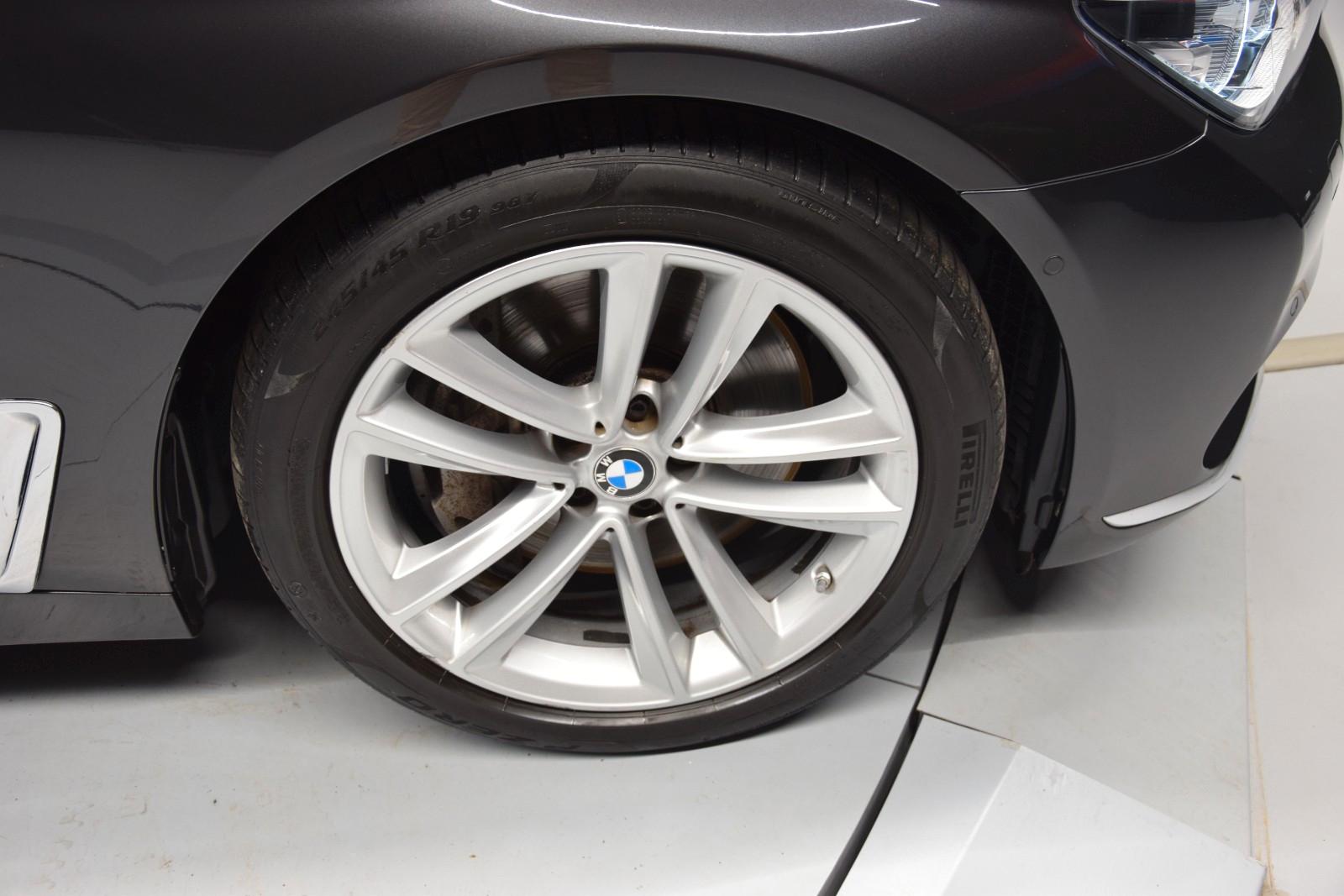 BMW 750 d xDrive HuD Leder ACC Massage H&k Laser Kam