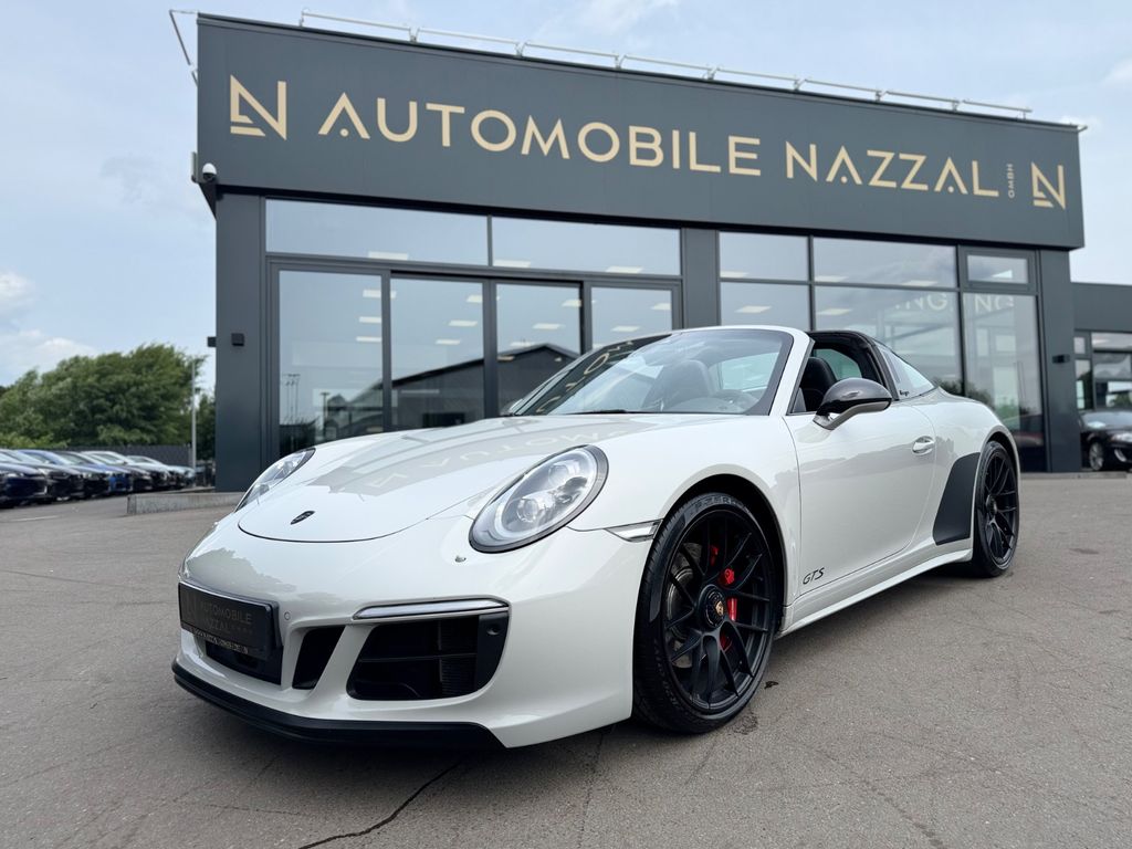 Porsche 991