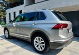 Volkswagen Tiguan 2.0 TSI 132kW DSG 4MOTION Highline Hi... - VW Tiguan Gebrauchtwagen in Hannover