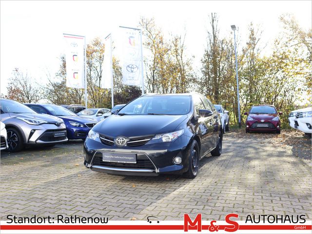 Toyota Auris Touring Sports 1.6 Life+