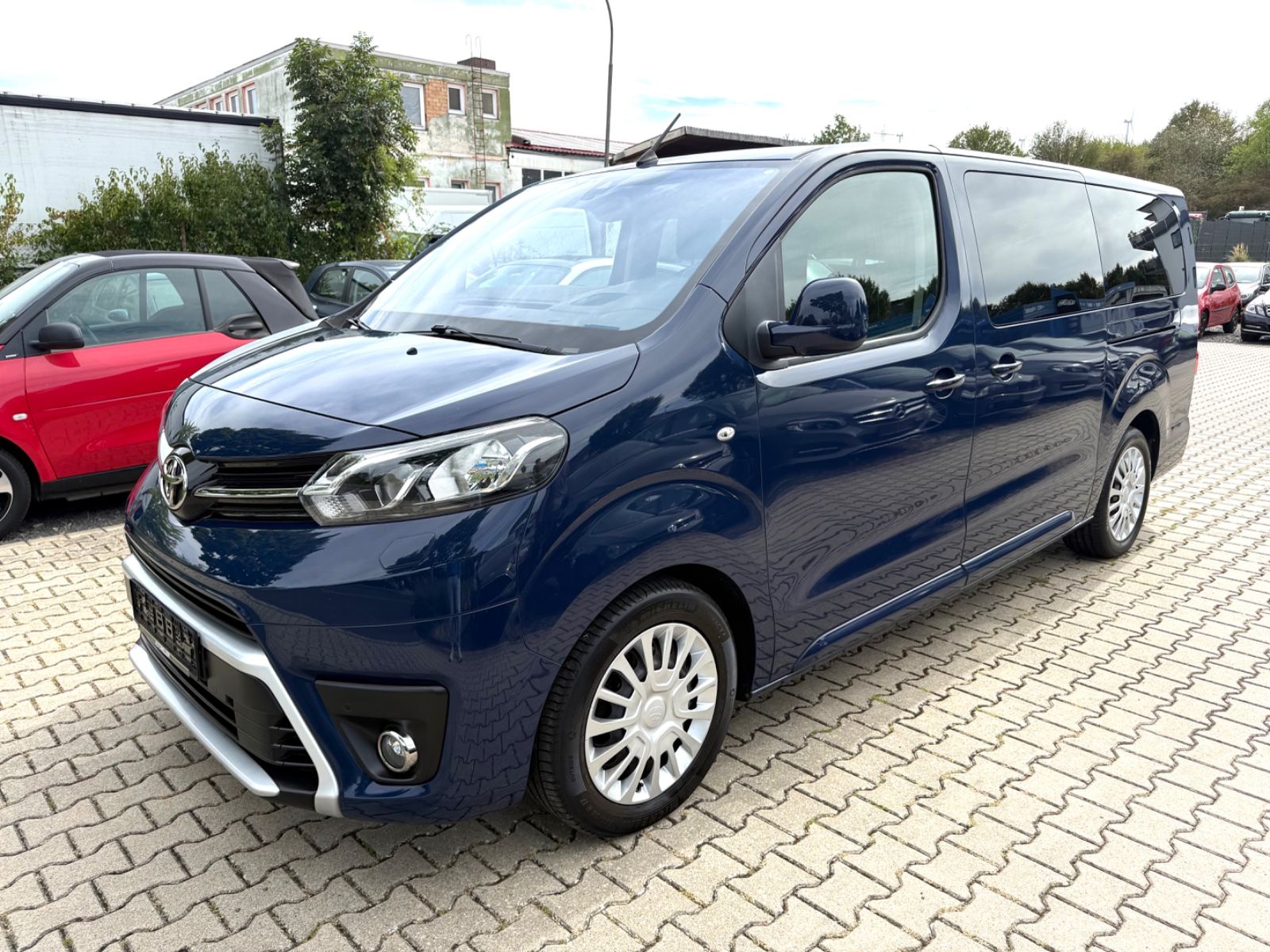 Toyota Proace Verso L2 Family Automatik 8-Sitzer 2.Hand foto 3