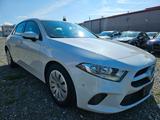 Mercedes-Benz A 160 EDITION * NAVIGATION * PDC * LINE ASS - Mercedes-Benz A 160 in Wiesbaden