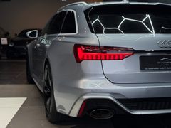 AUDI RS6 4.0 TFSI*PANO*B&O*HEADUP*AHK*STANDHEIZUNG*