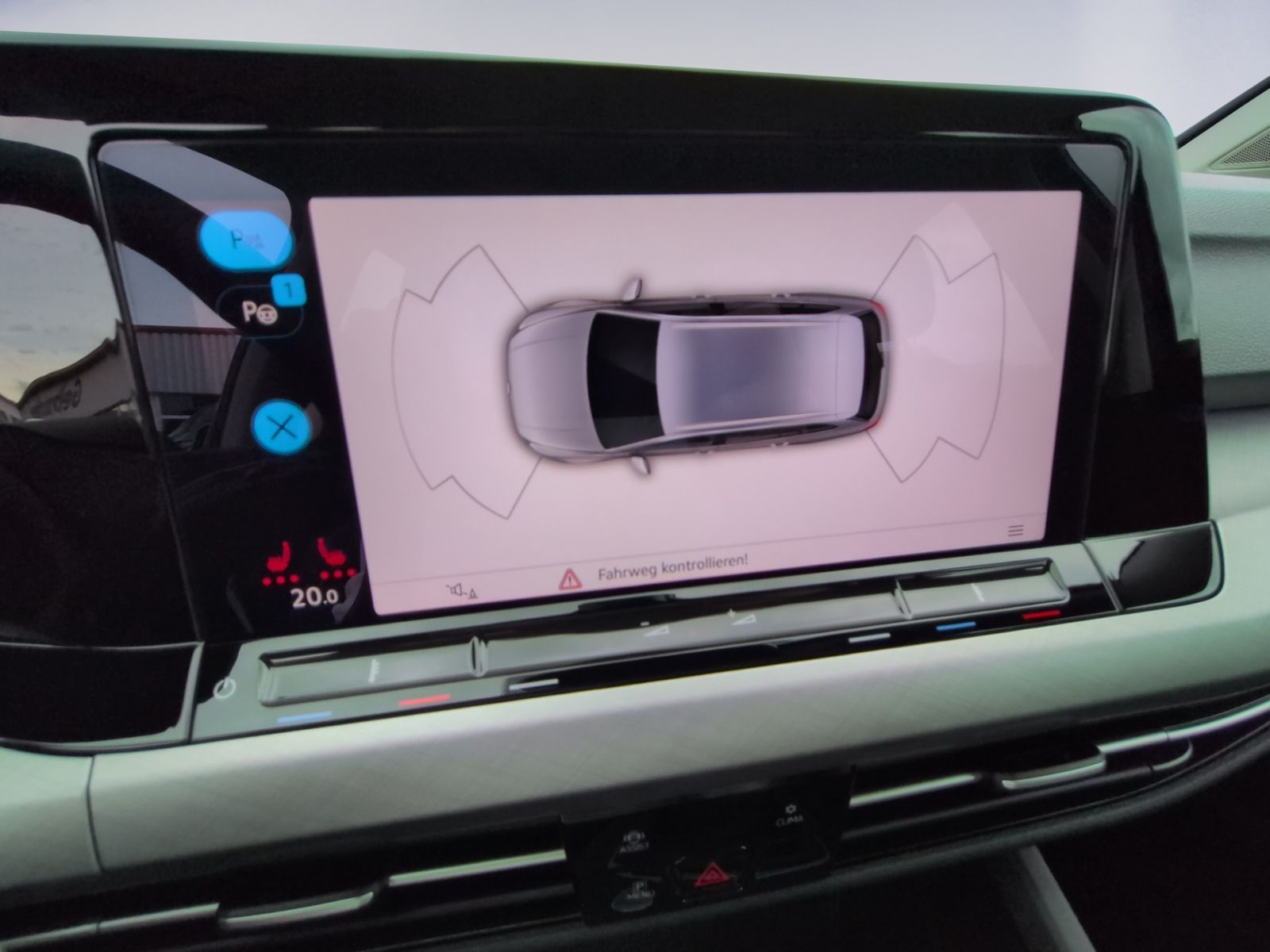 Golf VIII Variant 1.0 TSI NAVI+ALU+CarPlay+ACC+