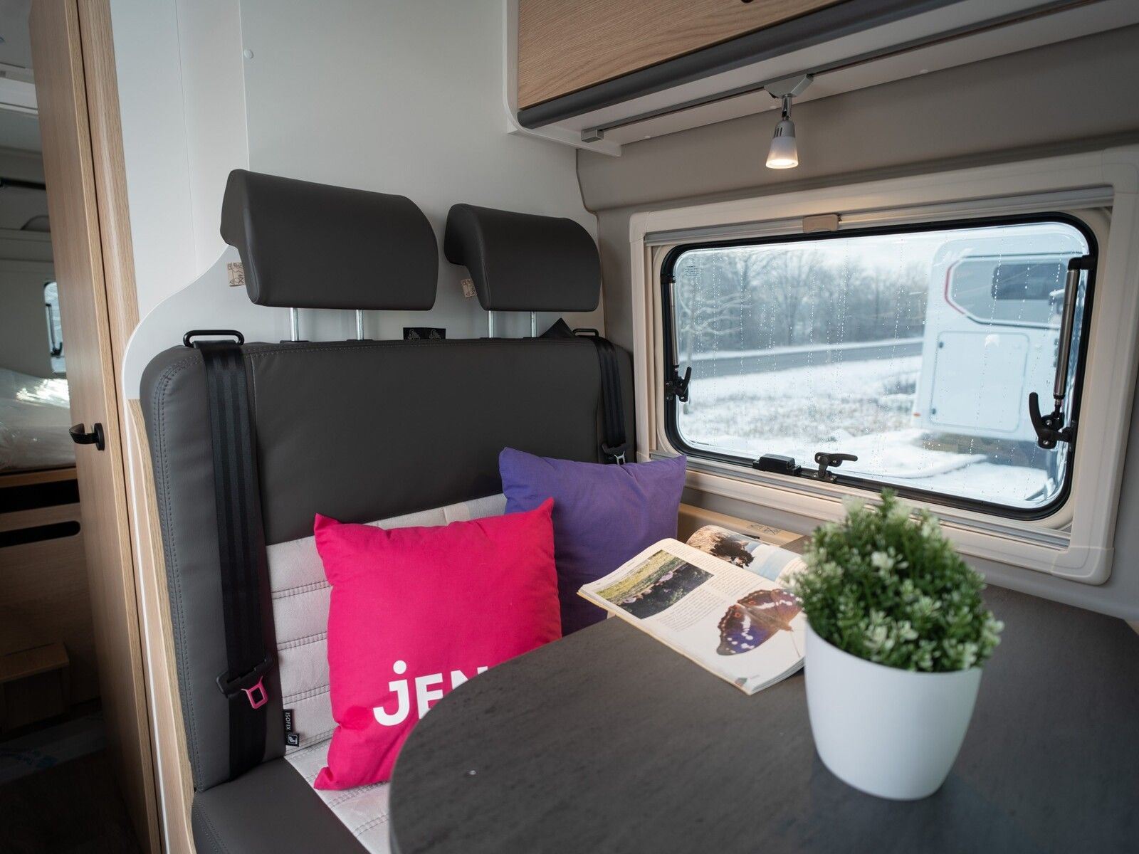 Fahrzeugabbildung Sunlight Adventure Cliff 640 MJ26*Rahmenfenster*Faltverd.