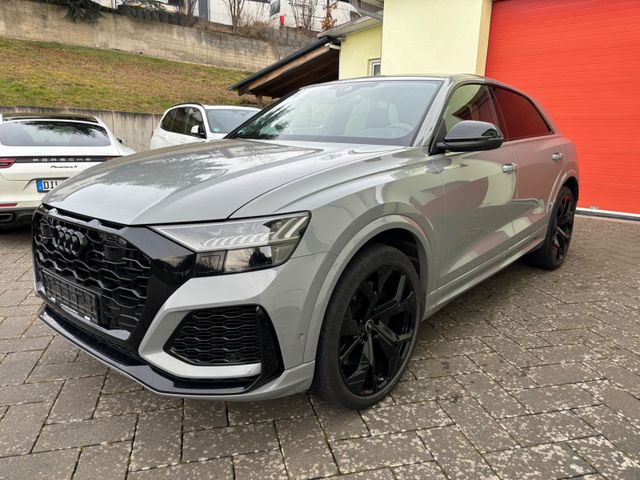 Audi RSQ8 RS Q8 4.0 TFSI quattro 28TKM RS Sportabgas.