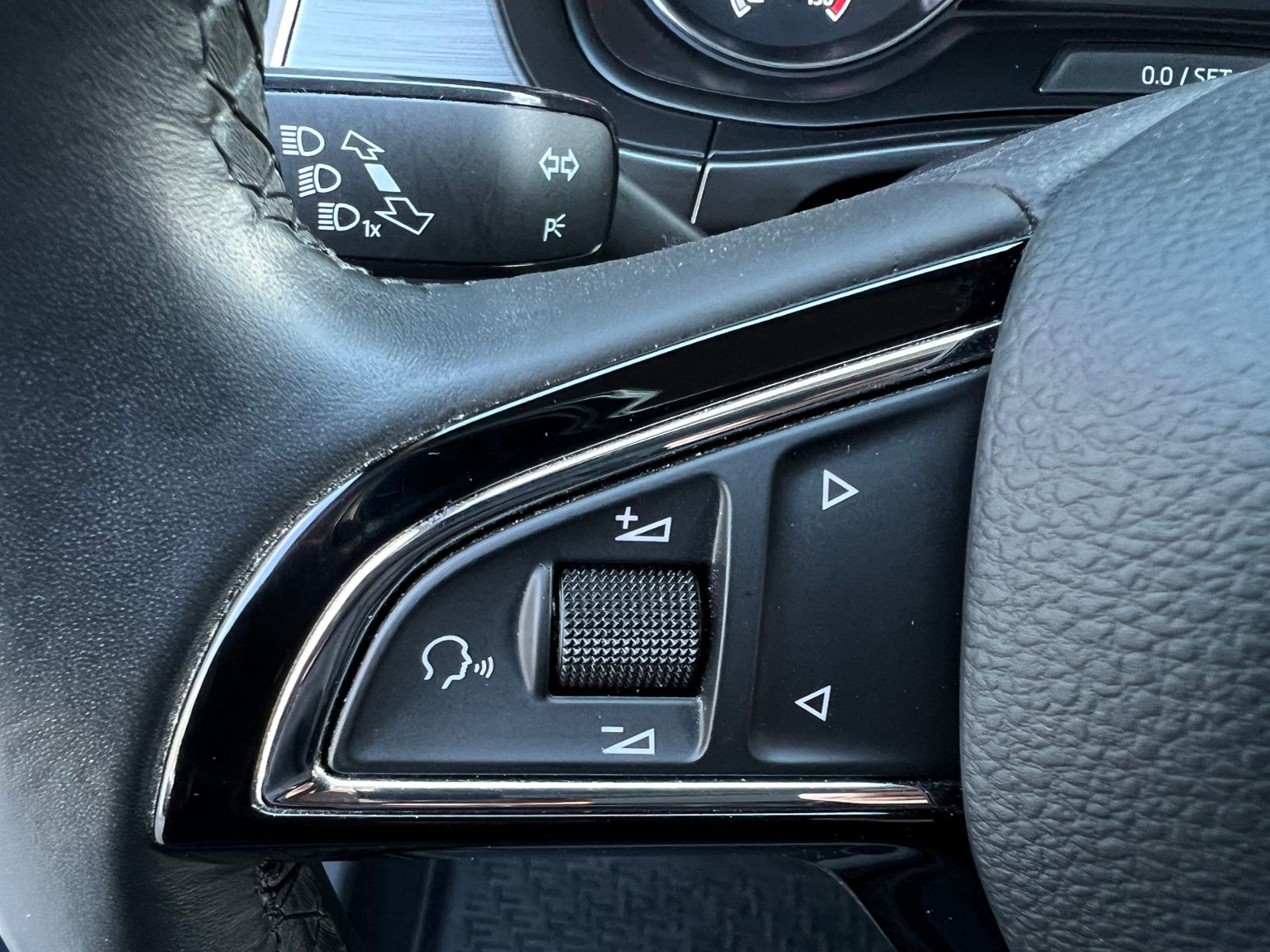 Fahrzeugabbildung SKODA Fabia Combi Soleil 1.0 TSI *AHK, Bi-LED, 16'-LM*