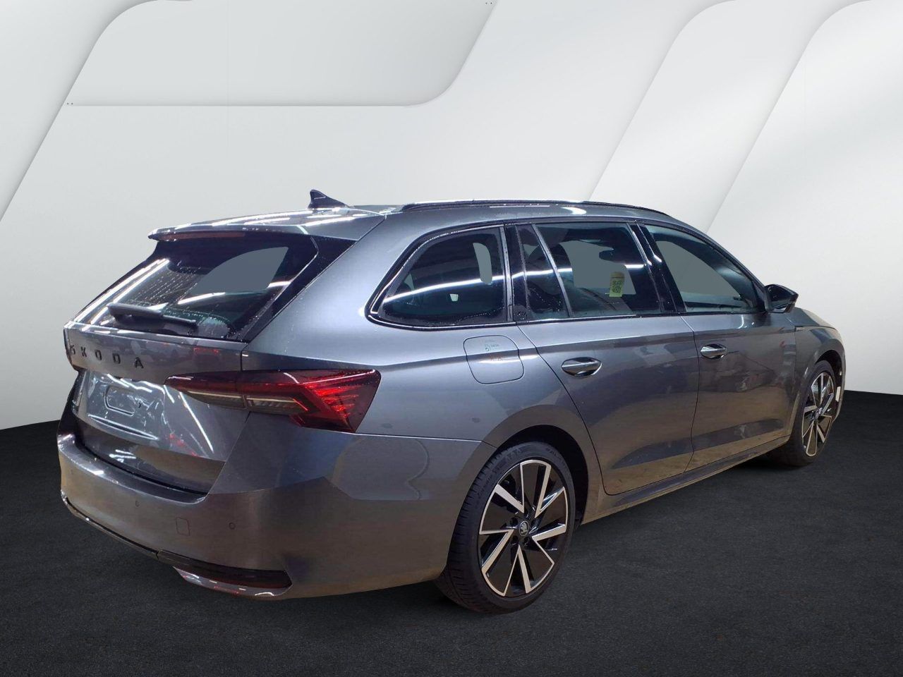 Fahrzeugabbildung SKODA Octavia Combi TDI Sportline DSG Matrix Navi HUD