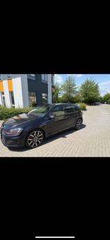 Volkswagen Golf 2.0 TSI BMT GTI GTI - Volkswagen Golf mit Benzin-Antrieb: Standheizung