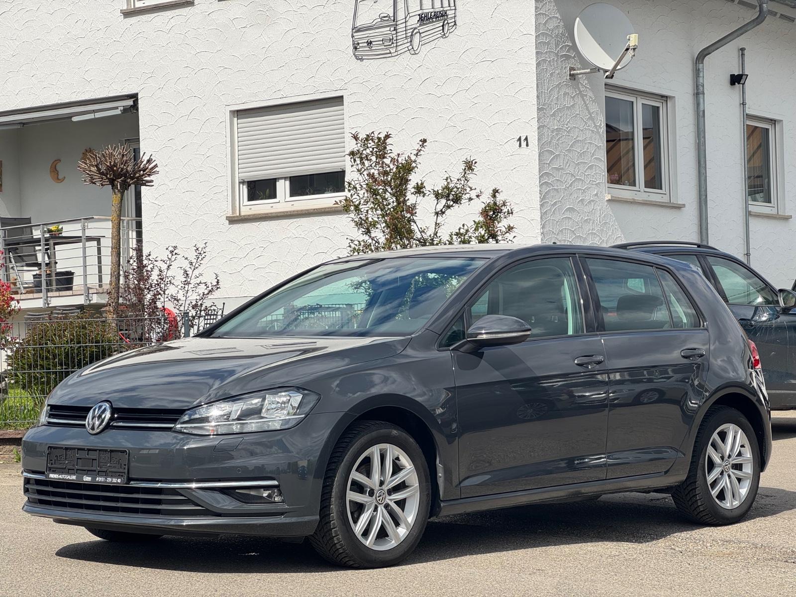Volkswagen Golf 7 Lim. Comfortline 5trg.*GARANTIE*AHK*PDC*