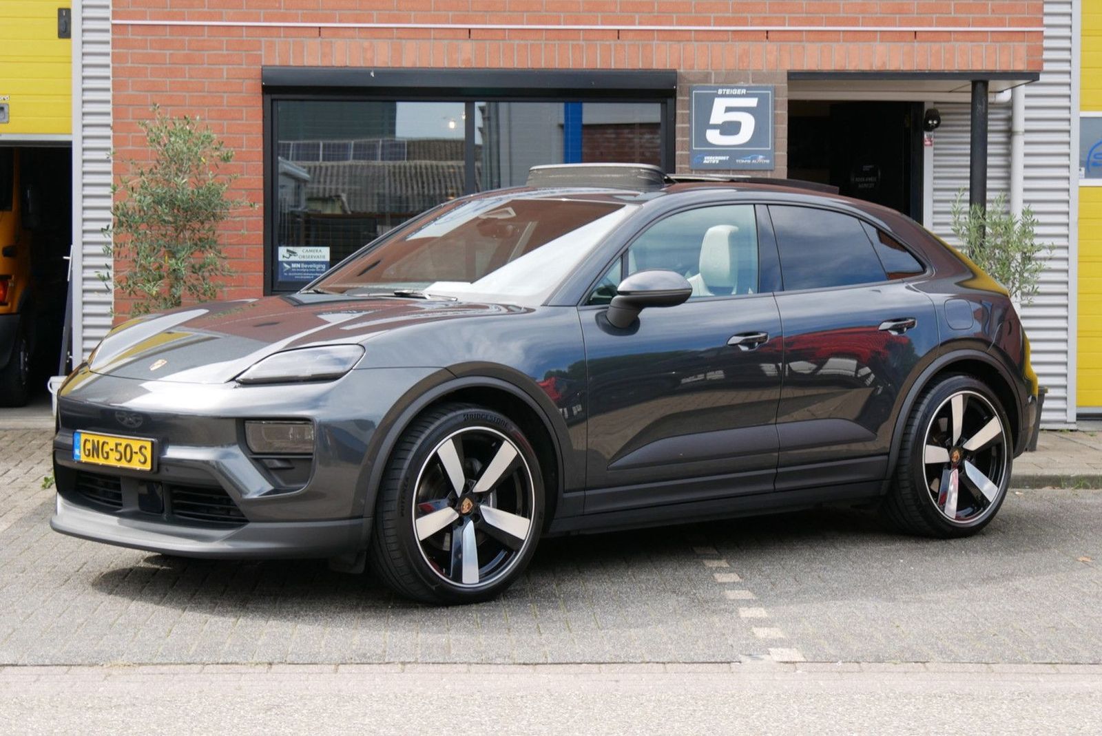 Porsche Macan 4 100 kWh pano. adaptief onderstel. trekha imagem 3