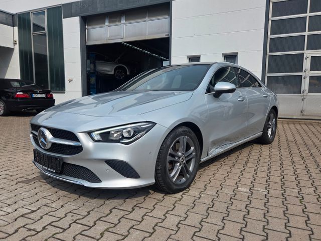 MERCEDES-BENZ CLA 220d/1.HD/S-Heft/MwSt/eSD/Burmester/LED/MBUX