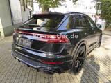 Audi RSQ8 Dynamik+/Pano/HeadUp/Keramik/305Kmh/23" - gebrauchte Audi RSQ8 aus dem Jahr 2024
