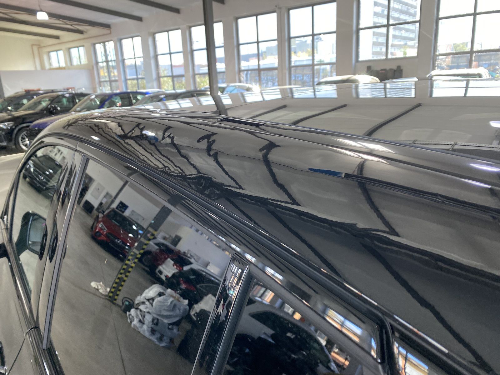 Fahrzeugabbildung Mercedes-Benz EQE SUV 500 4M AMG/HYPER/PANO/´21/BUR/360/AHK/