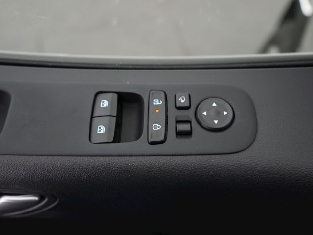 STARIA HEV PRIME AT 9-SITZER+VOLL LED+360 GRAD K