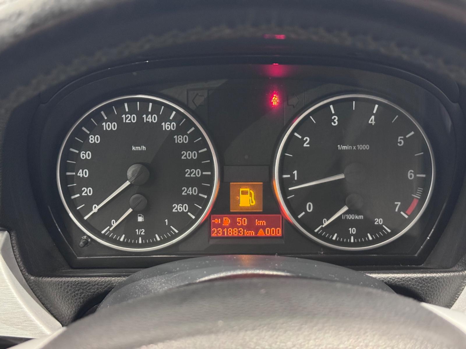 BMW 320 2007 — photo 25