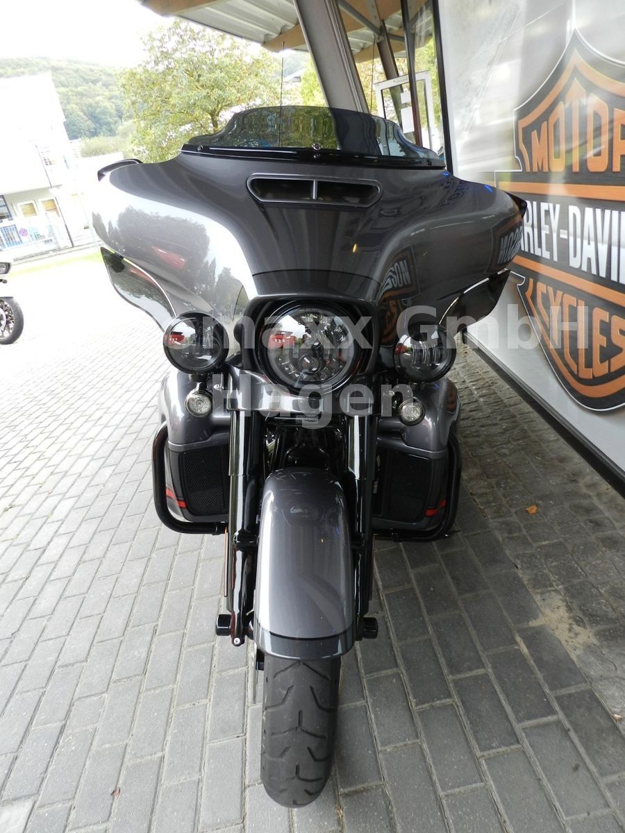 Fahrzeugabbildung Harley-Davidson CVO Ultra Limited Screamin Eagle 117cui JEKILL
