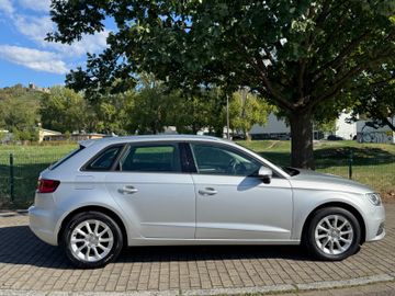 Audi A3 - 8