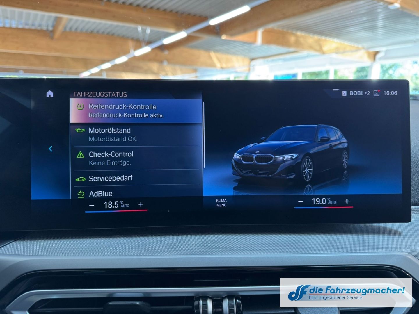 Fahrzeugabbildung BMW 320 d Touring  Navi Digitales Cockpit LED El. He
