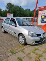Renault RENAULT CLIO2 1,4 TÜV11/2027 1HAND TOP 104... - gebrauchte Renault Clio aus dem Jahr 2005