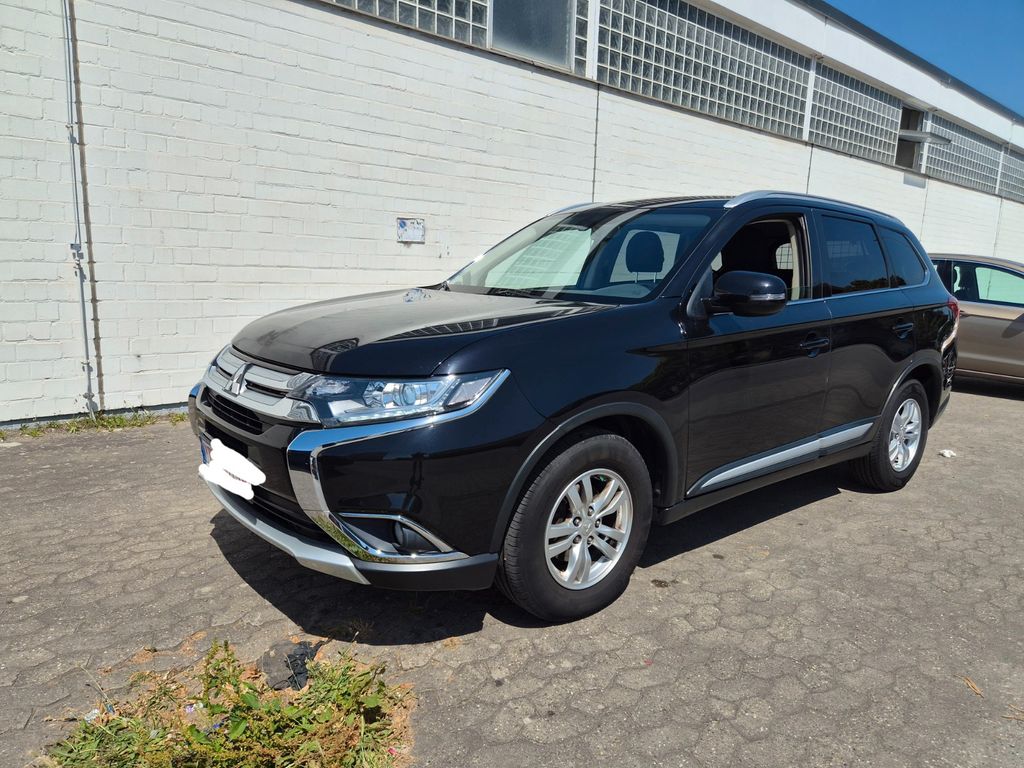 Image of Mitsubishi Outlander