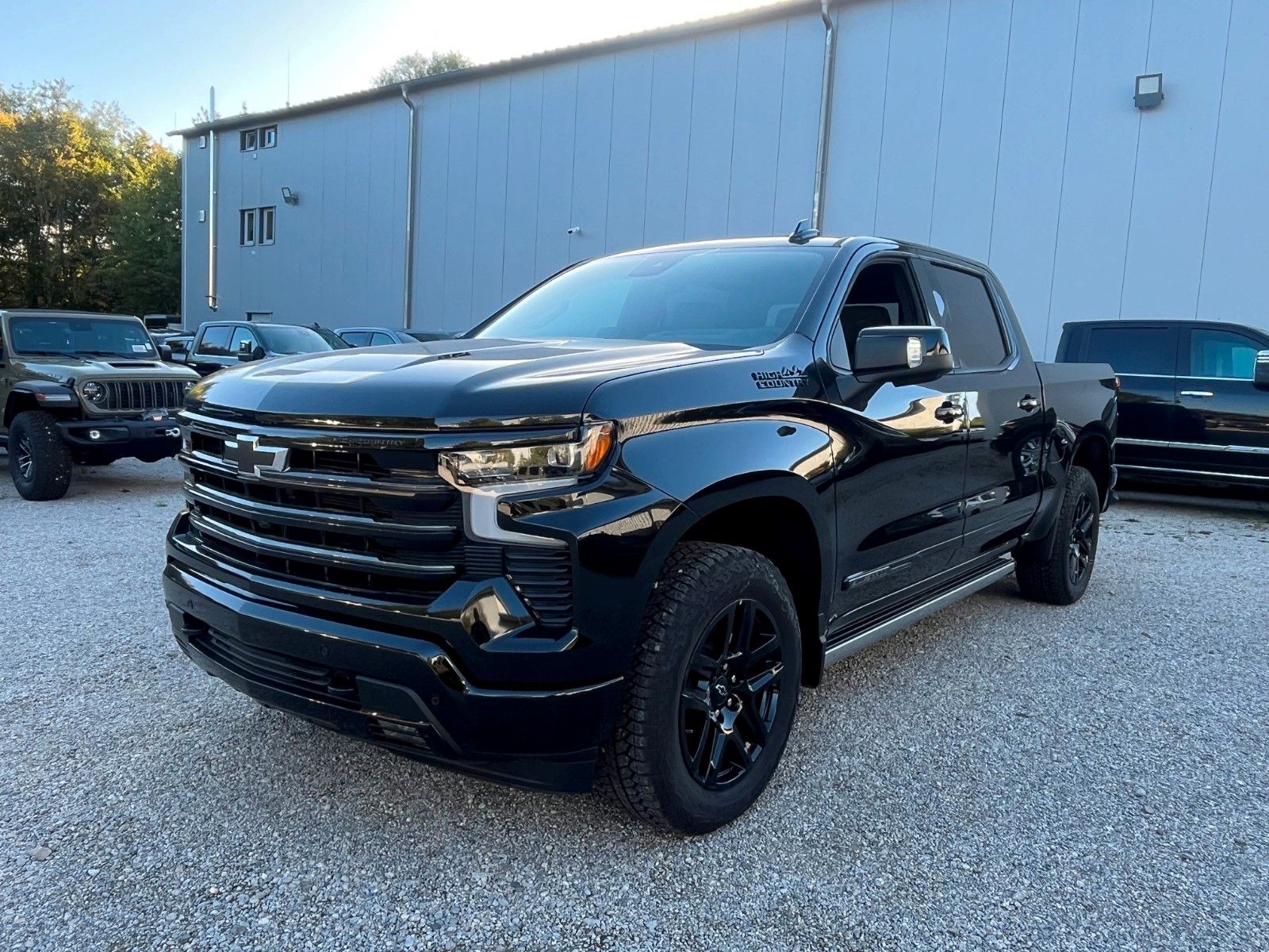 Vehicle photo 1