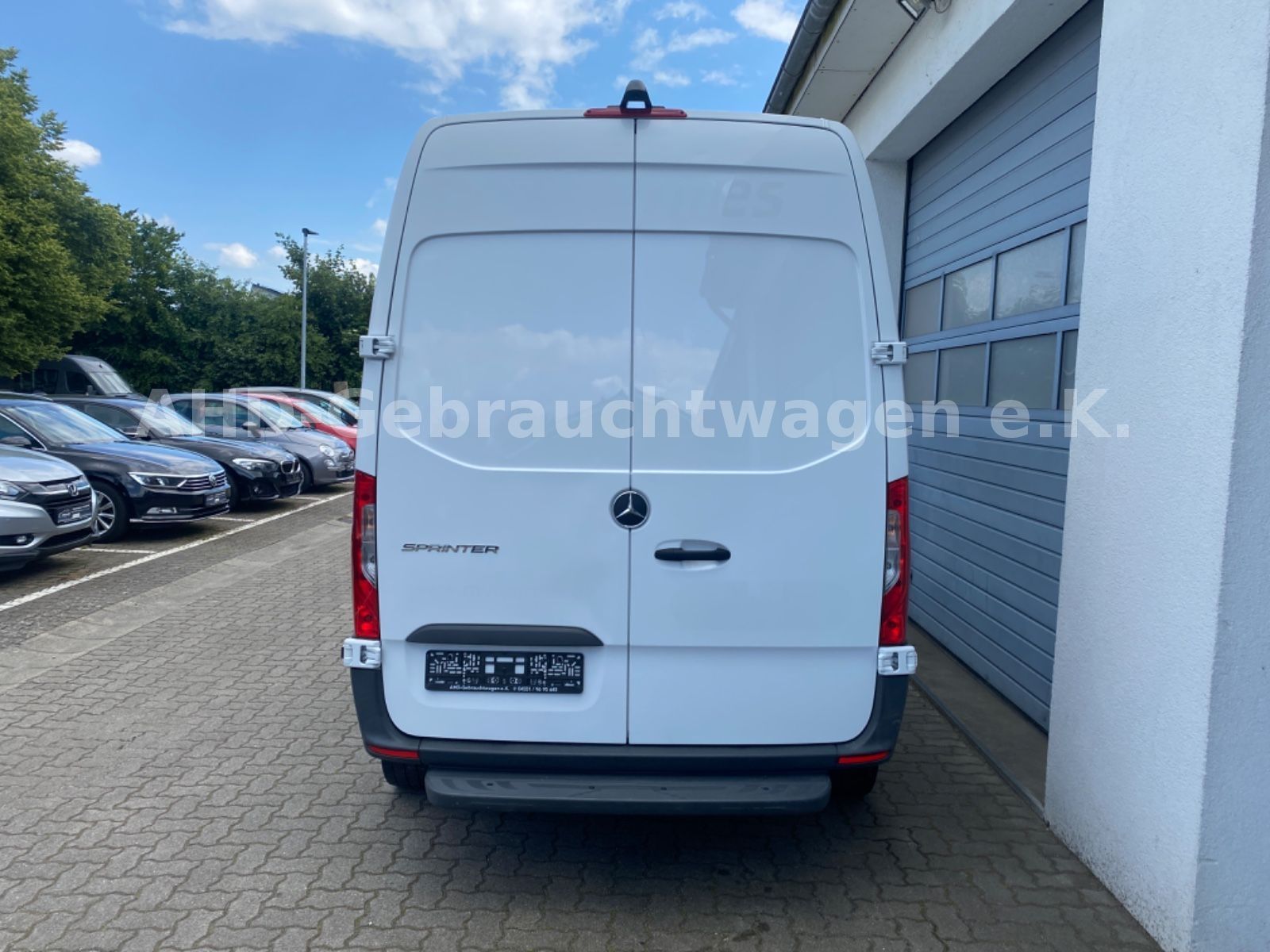 Fahrzeugabbildung Mercedes-Benz eSprinter III Kasten FWD eSprinter