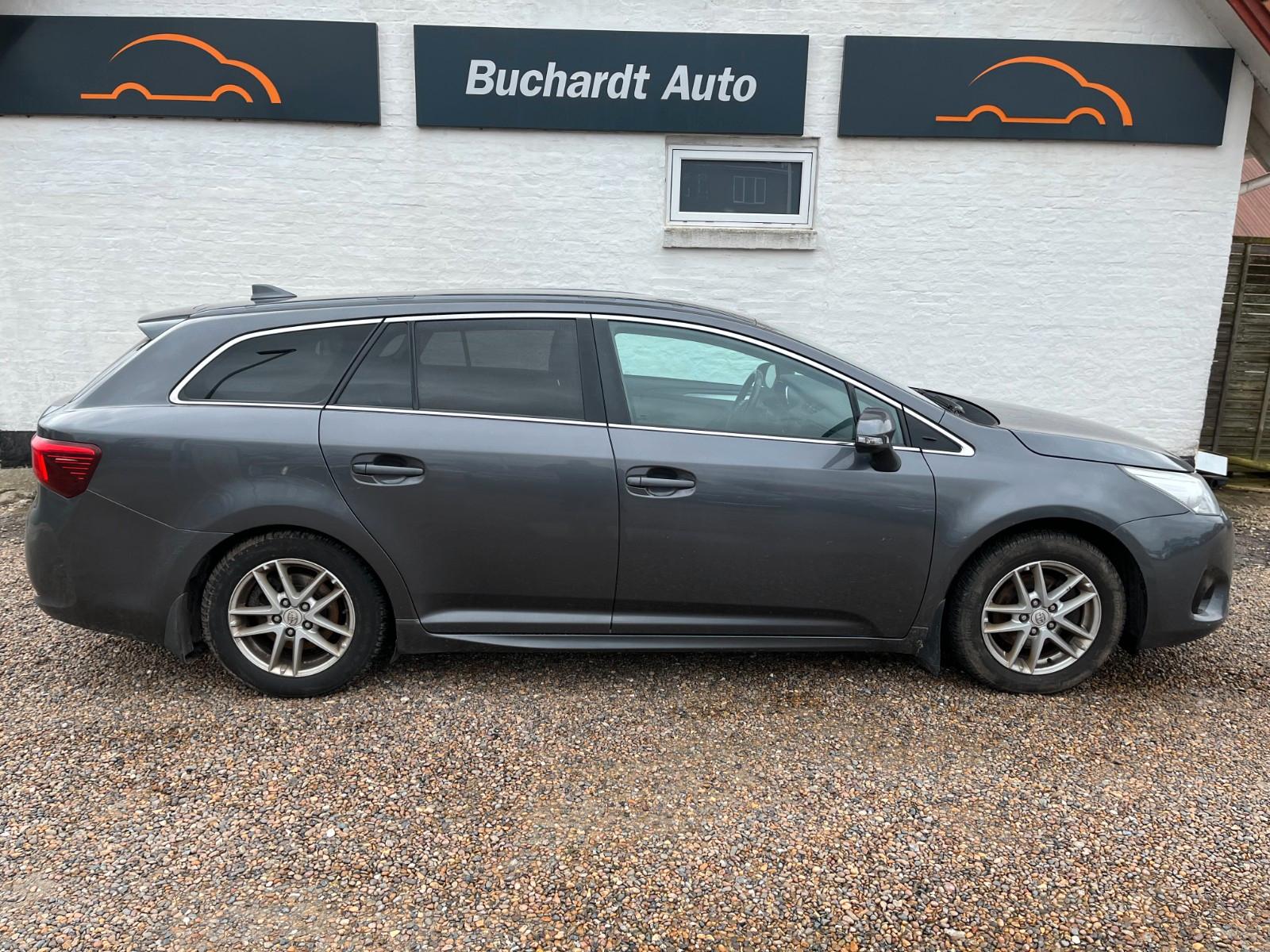 Toyota Avensis T2 premium