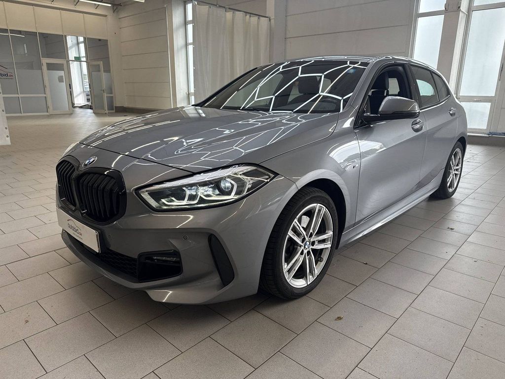 Image of BMW 118