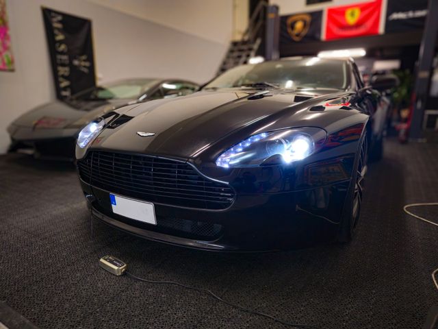 Aston Martin V8 Vantage 4.3l -