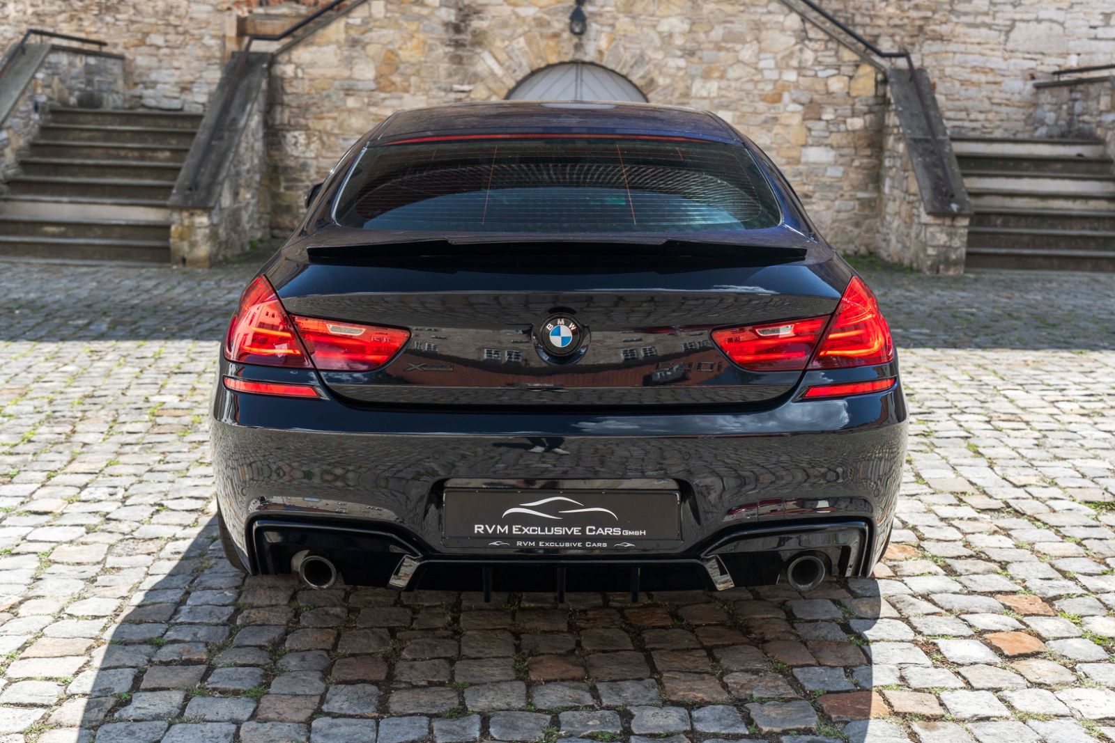 Fahrzeugabbildung BMW 640i xDrive GC M-SPORTPAKET HUD LED H&K