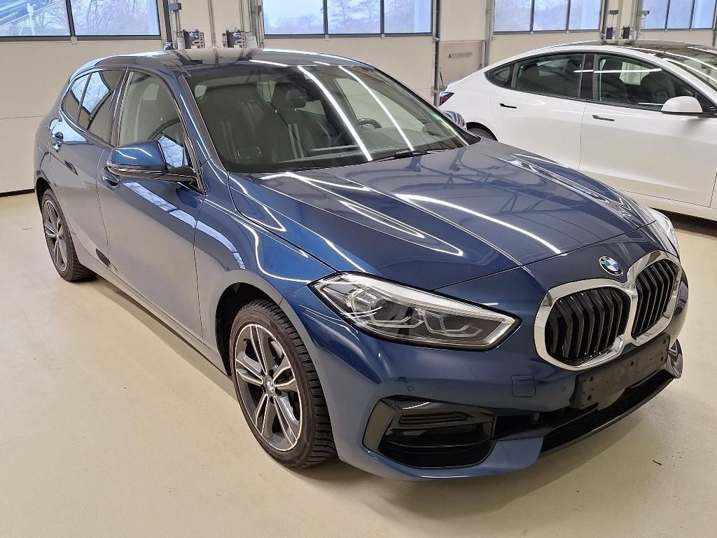 Fahrzeugabbildung BMW 118 d Sport Line Aut GRA Nav LED Live Cockpit