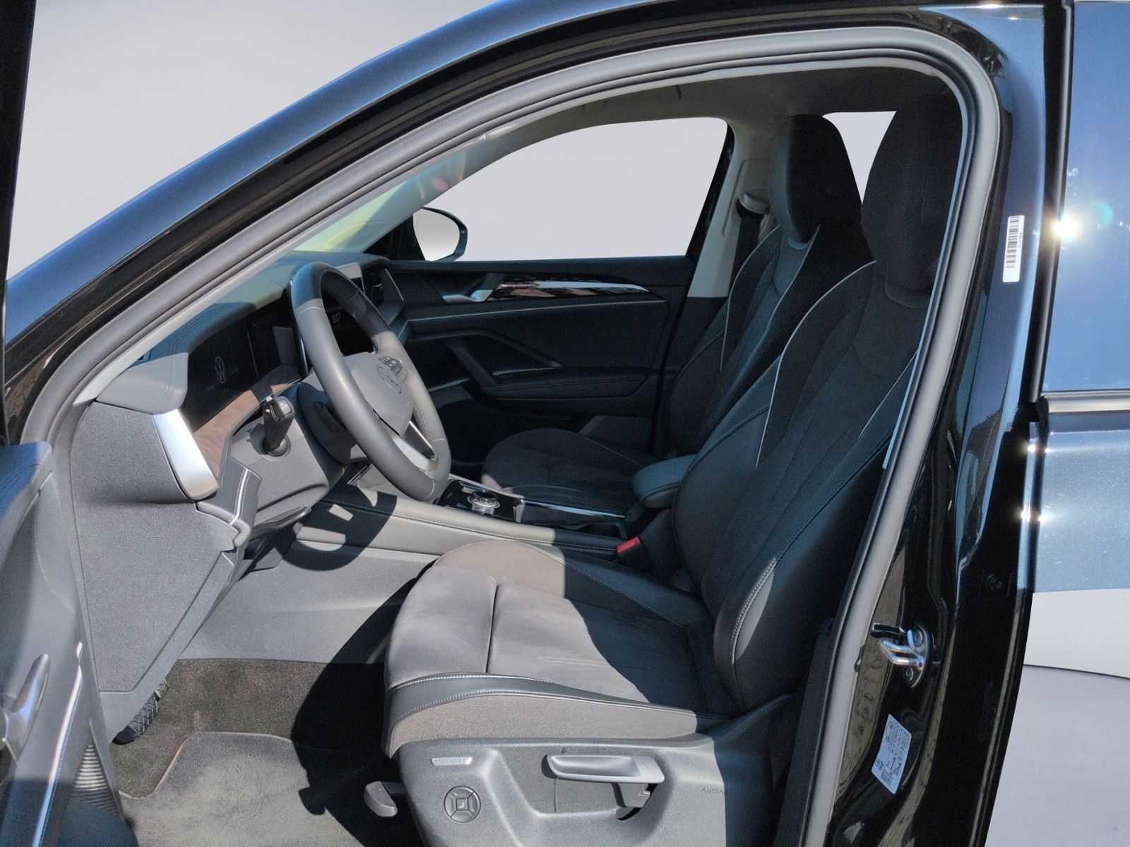 Tayron 1.5 TSI DSG Hybrid ELEGANCE AHK+LED+NAVI+