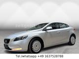 Volvo V401.6i T3*TÜV & SERVICE NEU*GARANTIE* - Volvo V40: Kombi