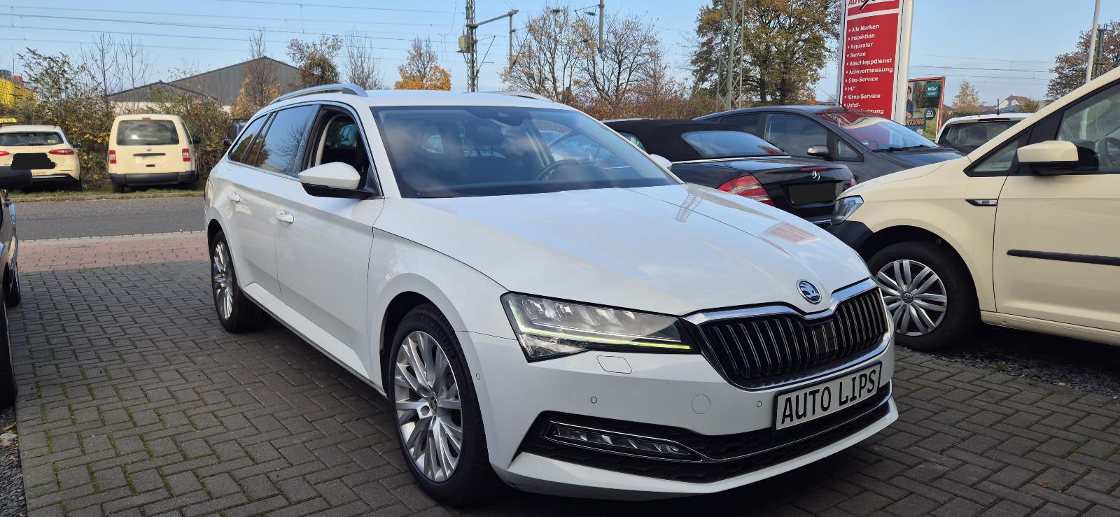 Skoda Superb Combi Style- STANDH.-KAMERA-AHK-KLIMA-PDC