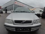 Volvo V40 1.8I Klimaautomatik T-Leder - gebrauchte Volvo V40 aus dem Jahr 1999
