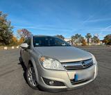 Opel Astra Station Wagon, 1,7l Diesel 2009 - Opel Astra aus 2009 mit Diesel-Antrieb: Kombi, 1.7