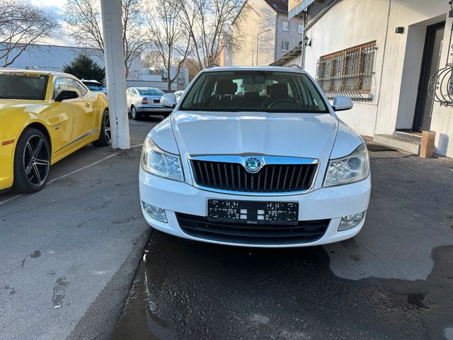 Skoda Octavia Combi Ambition