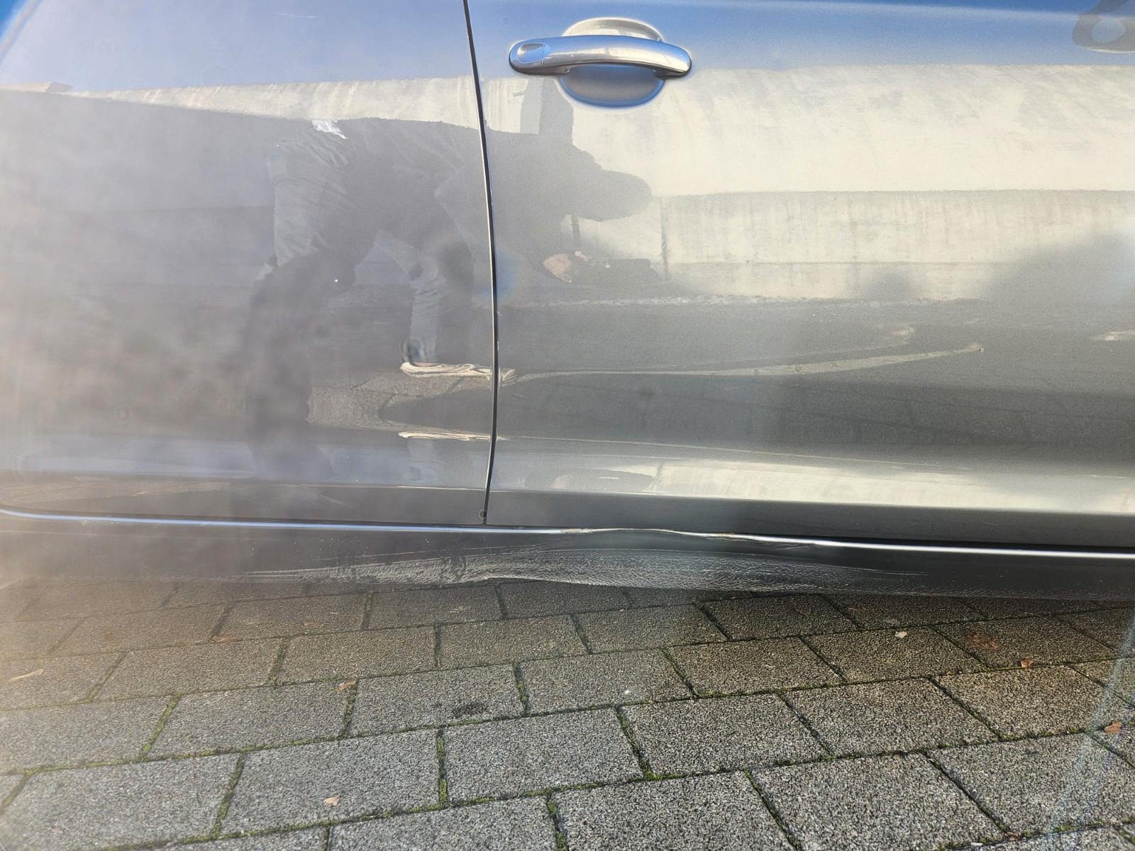 Volkswagen Golf 2013 — engine 1.598 cm³, 105 HP (77kW)