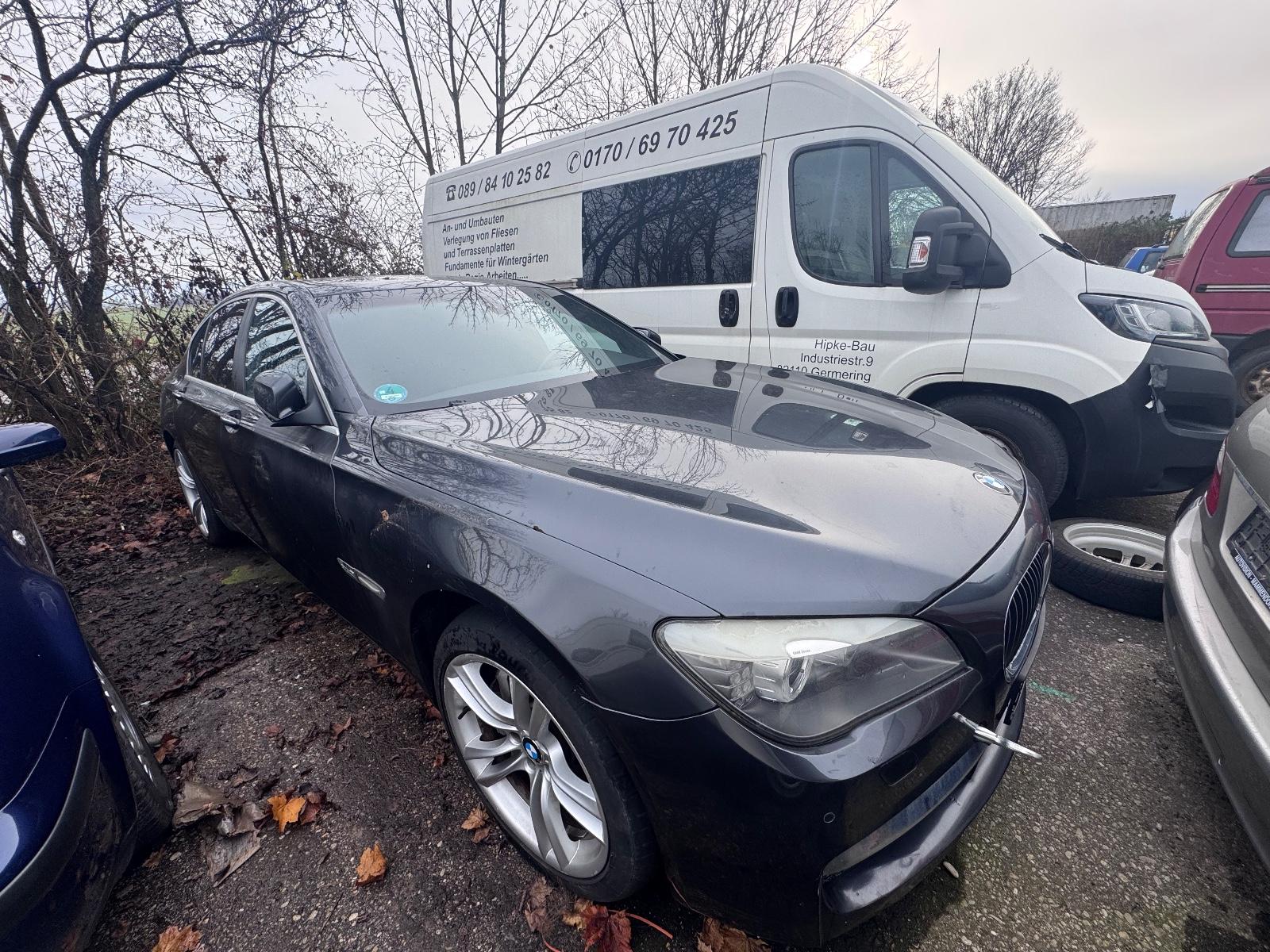 BMW 750i xDrive M Sport MOTORSCHADEN fest