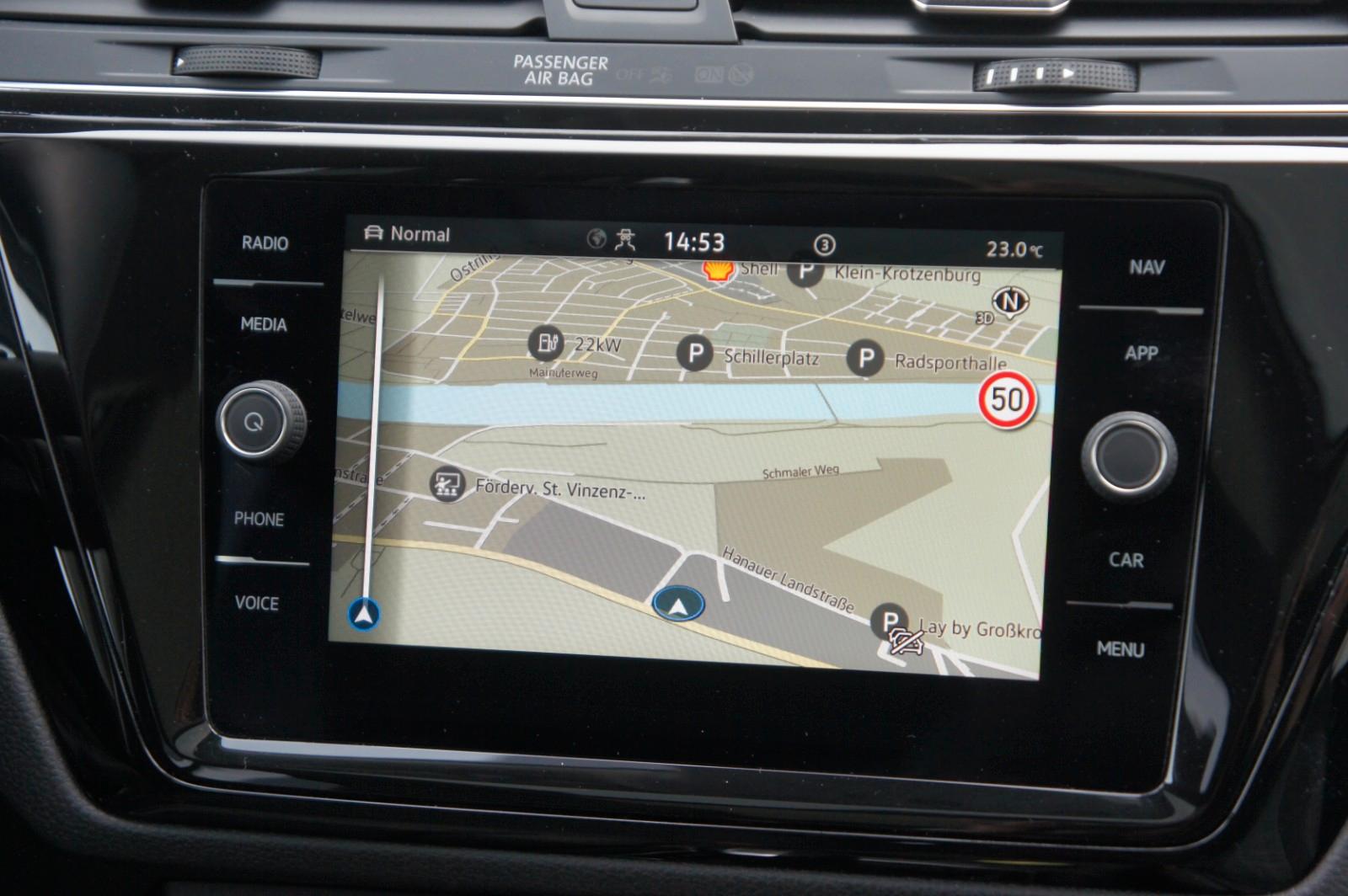 Volkswagen Touran Highline *ACC*AHK*PANO*STDHZG*KAM*MASSAGE, миниатюра 23