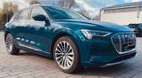 Audi e-tron 55 quattro advanced 21 Zoll - blaue Audi e-tron