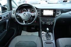 VW Golf Sportsvan VII 1.5 TSI Highline DSG Navi LED