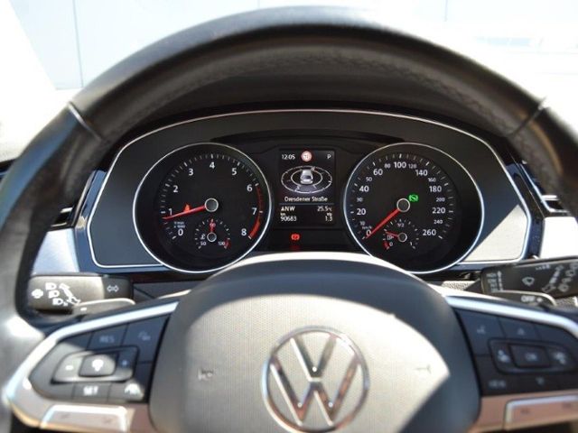 Passat Variant 2.0 TSI 190 PS DSG Business AHK/1