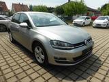 Volkswagen Golf VII Lim. Comfortline  BI XENON  AHK SHZ PDC - VW Golf Gebrauchtwagen in Braunschweig
