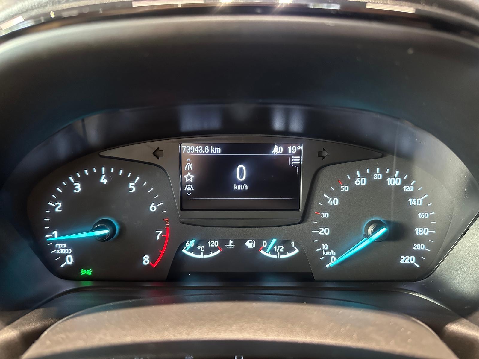 Ford FIESTA 1.1 5T C&C NAVI KAMERA ACT,PARK WINTERPAK